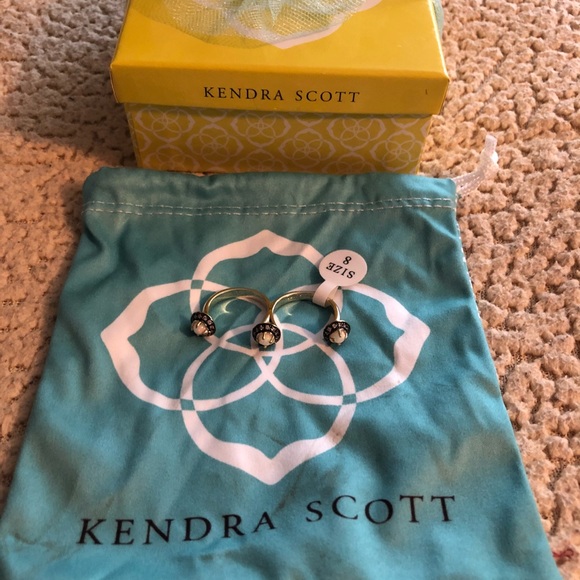 Kendra Scott ring - Picture 2 of 3
